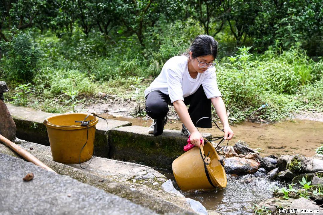 全网追的“扁担女孩”，找了一份暑假工，时薪12元 - 大连生活资讯 - 大连28生活网 dl.28life.com